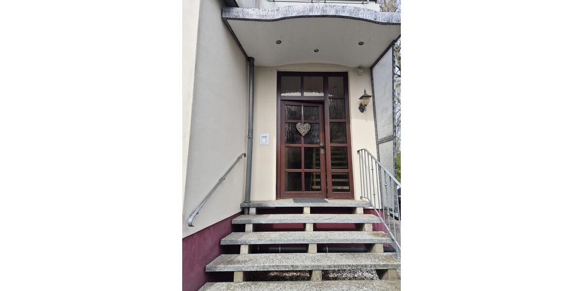 Etagenwohnung Ritterhude - 2 Zimmer, 110 m&sup2;, 1.000&euro; | Angebot:26614367