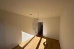 ACHTUNG: Tolle RENOVIERTE 4 Zimmer Wohnung mit Balkon!!