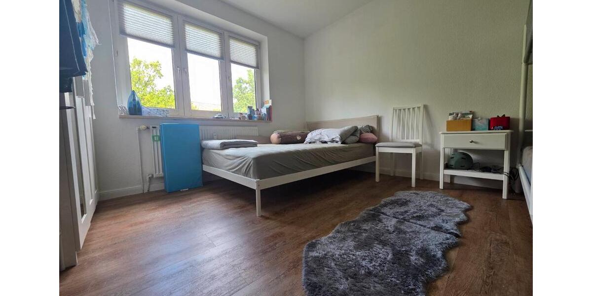 Etagenwohnung Norderstedt - 3 Zimmer, 100 m&sup2;, 1.800&euro; | Angebot:26652149