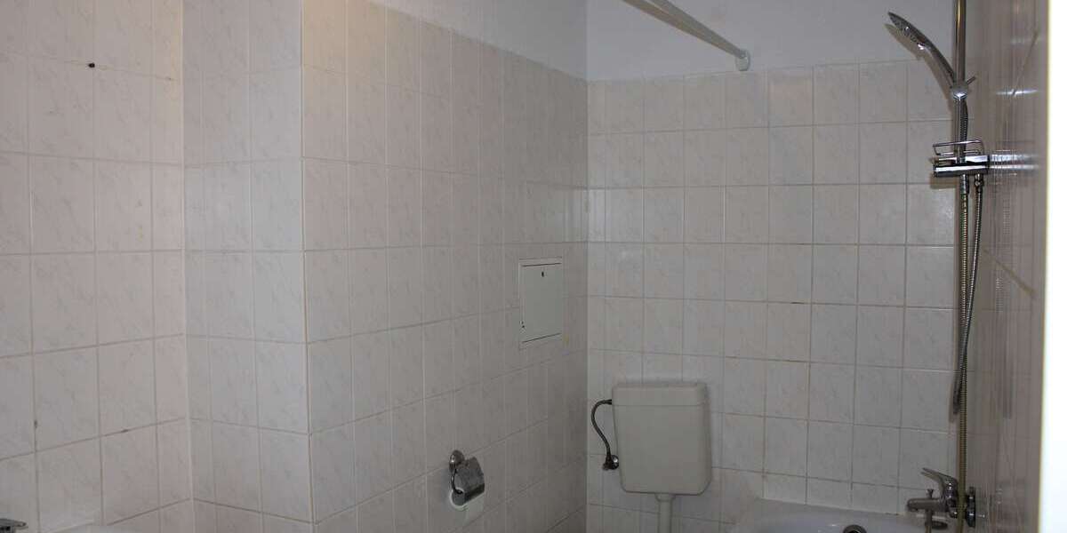 Charmante Altbauwohnung * 3- Zimmer mit Einbauküche - Appartement Magdeburg Stadtfeld Ost | Angebot:10094194