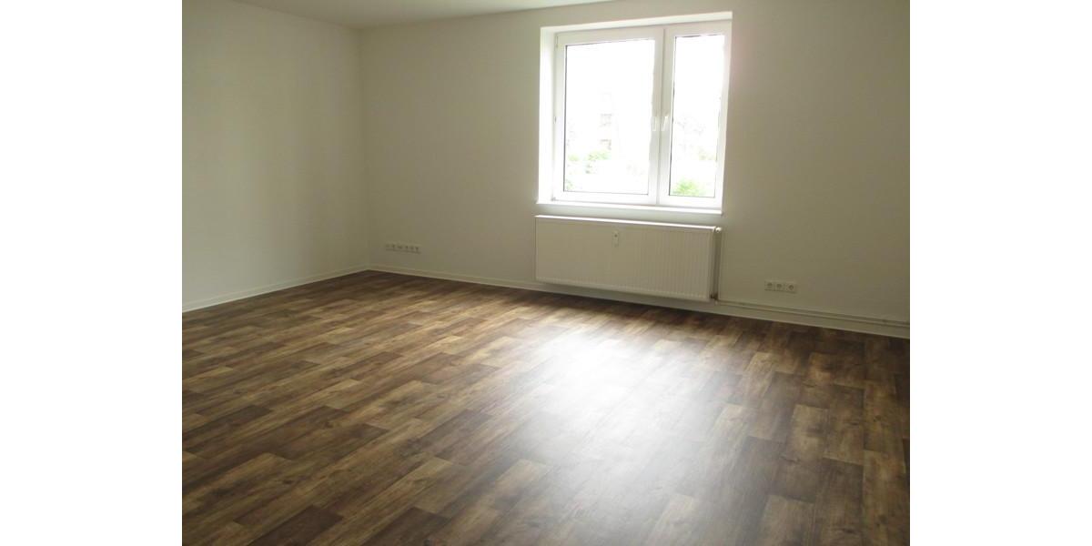 Erdgeschoßwohnung Magdeburg Leipziger Straße - 3 Zimmer, 77 m&sup2;, 468&euro; | Angebot:25118424