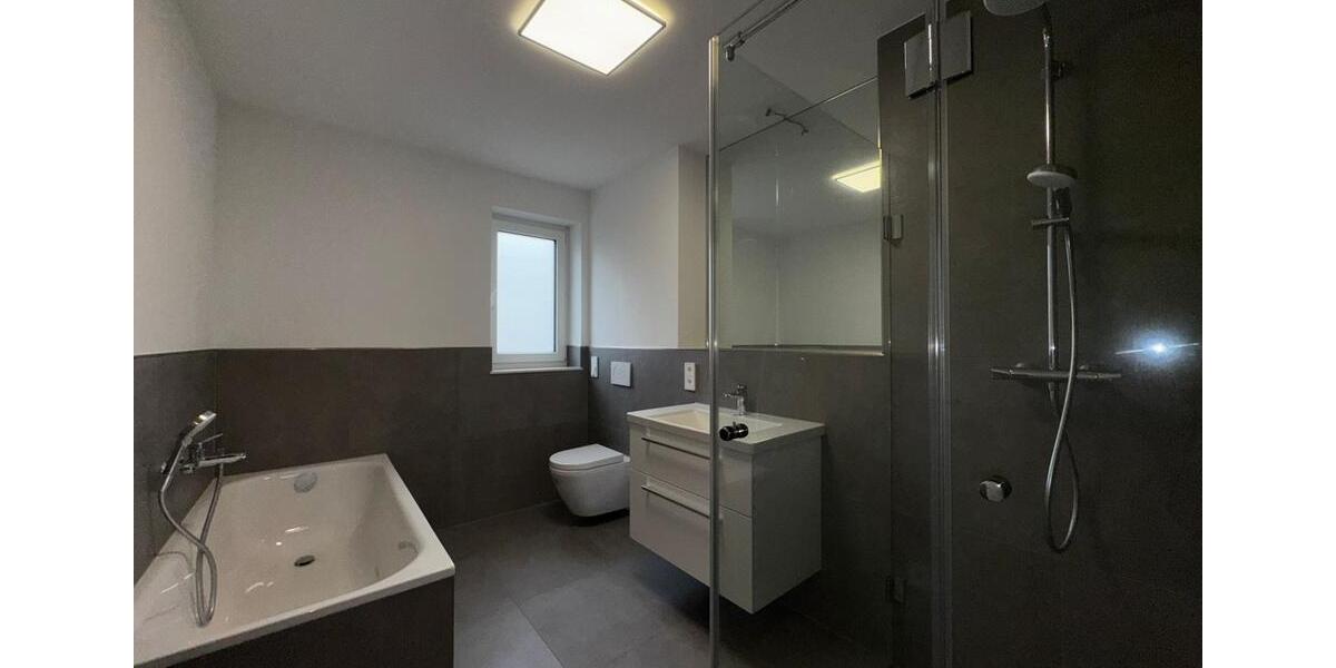 MODERN 2021 DUPLEX with approx. 170m², garden and garage, located less than 10 minutes from Clay 5 zimmer