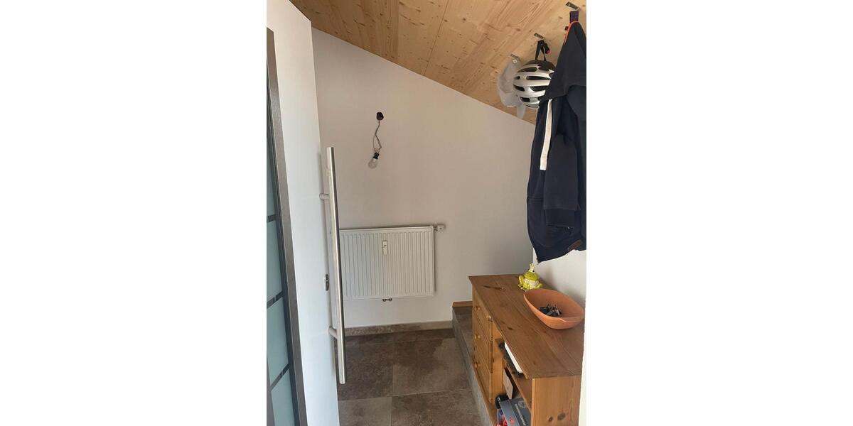 Dachgeschoßwohnung Kißlegg - 2.5 Zimmer, 67 m&sup2;, 900&euro; | Angebot:26608954
