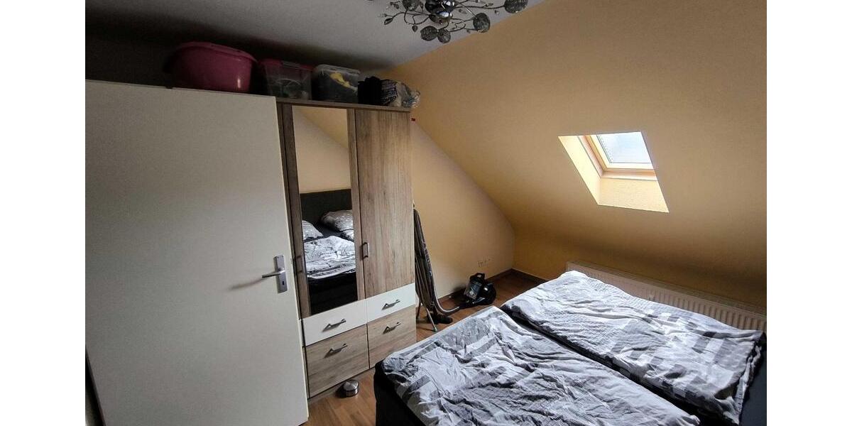 Dachgeschoßwohnung Saarbrücken Brebach-Fechingen - 2 Zimmer, 66 m&sup2;, 465&euro; | Angebot:25988749