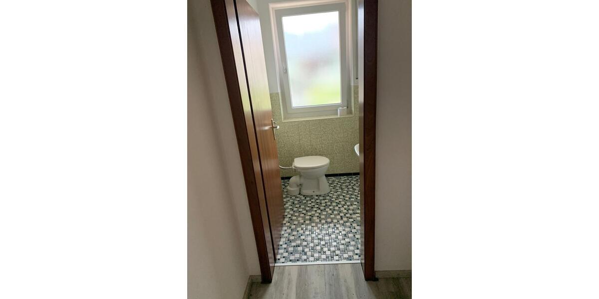 Etagenwohnung Oberviechtach - 3.5 Zimmer, 114 m&sup2;, 750&euro; | Angebot:26288339