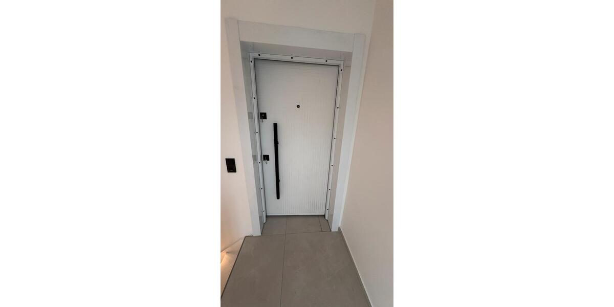 Dachgeschoßwohnung Wermelskirchen - 3 Zimmer, 70 m&sup2;, 1.250&euro; | Angebot:26505466