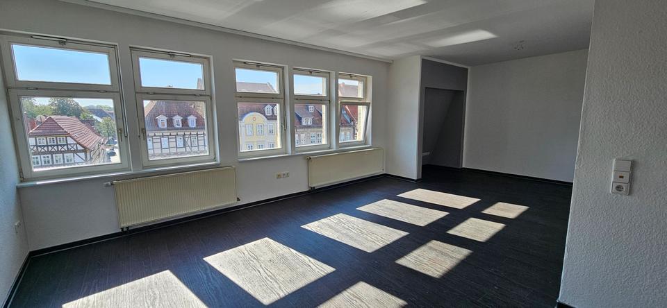 Dachgeschoßwohnung Mühlhausen (Thüringen) - 3 Zimmer, 109 m&sup2;, 810&euro; | Angebot:25975048