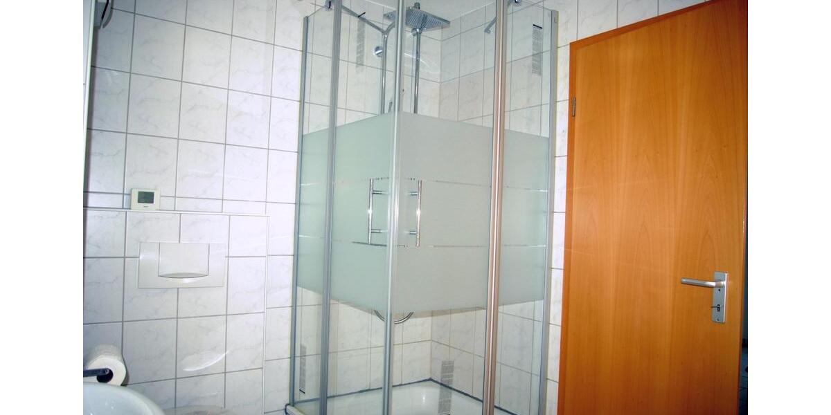 Hochparterre Roetgen - 3 Zimmer, 88 m&sup2;, 760&euro; | Angebot:26676657