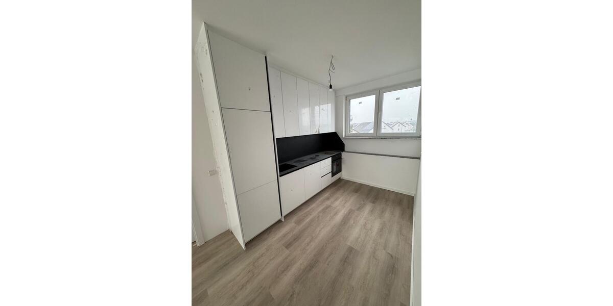 Dachgeschoßwohnung Hockenheim - 2 Zimmer, 70 m&sup2;, 1.050&euro; | Angebot:24434276