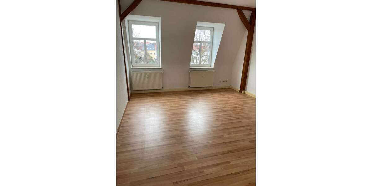 Etagenwohnung Meerane Seiferitz - 3 Zimmer, 66 m&sup2;, 370&euro; | Angebot:25088327