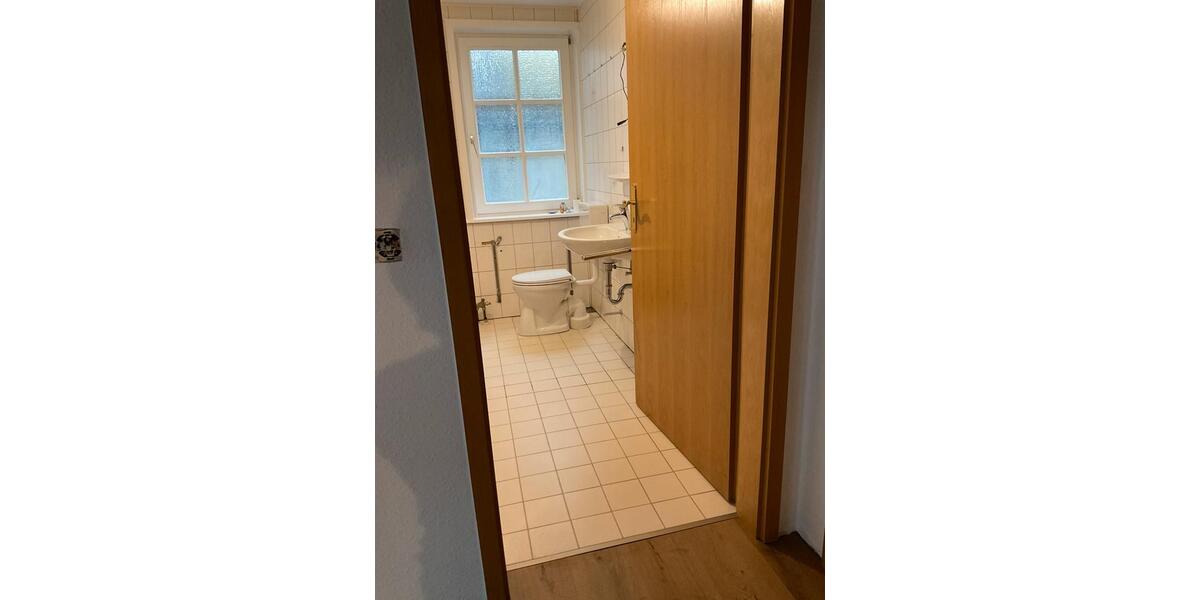 Etagenwohnung Beverungen - 2 Zimmer, 69 m&sup2;, 500&euro; | Angebot:24817242