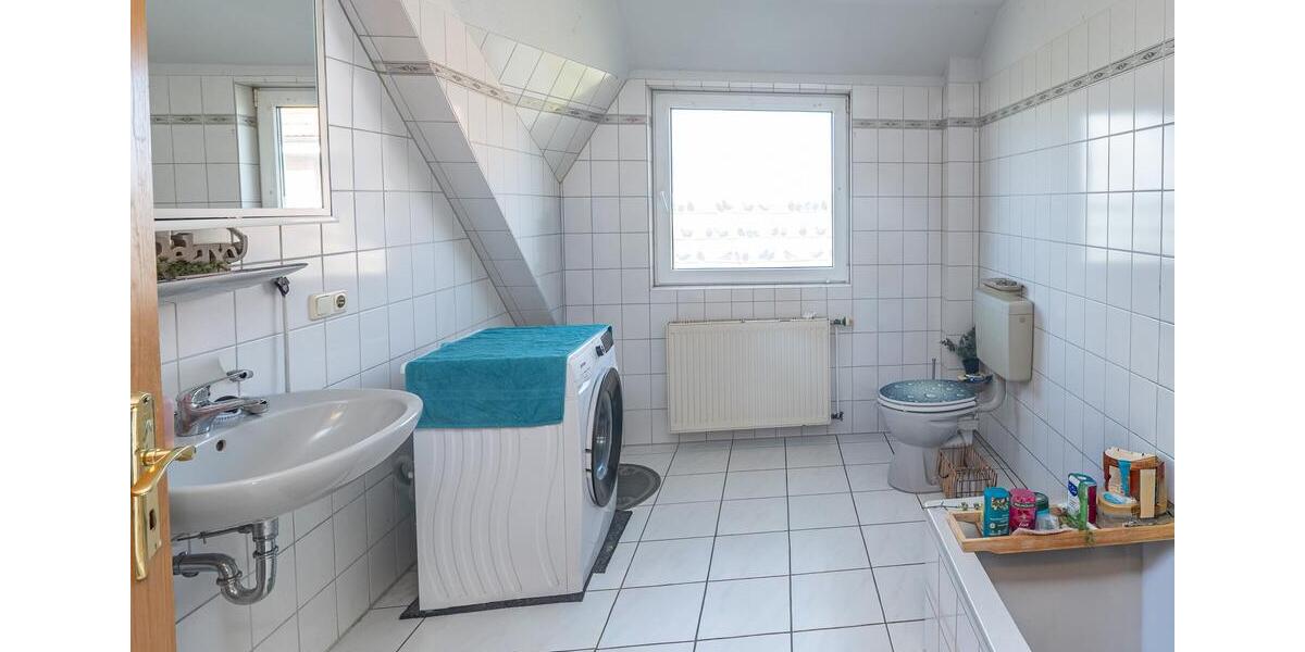 Etagenwohnung Neuhaus (Oste) - 3 Zimmer, 68 m&sup2;, 590&euro; | Angebot:26295185