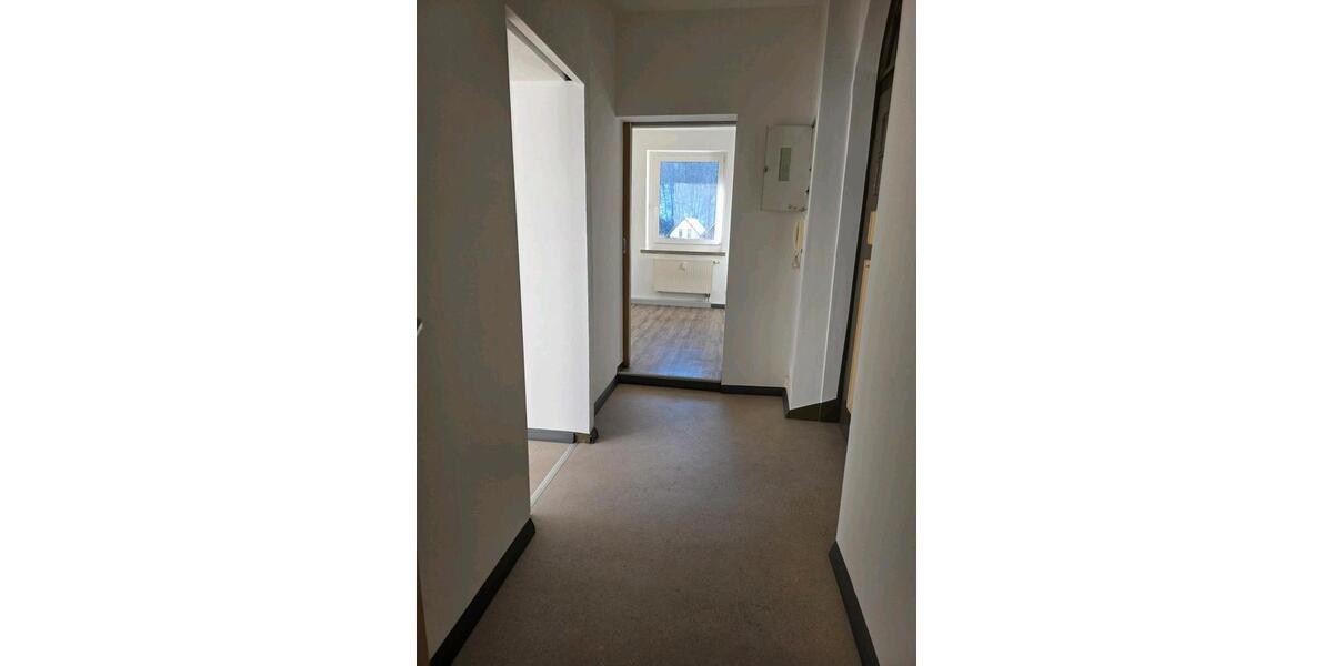 Schöne helle 5- Raumwohnung in Oelsnitz zu vermieten 5 zimmer