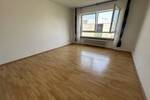 Klein, fein, mein! Helle Wohnung mit Fahrstuhl