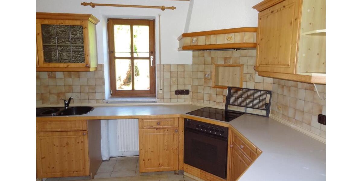 Erdgeschoßwohnung Fensterbach - 3 Zimmer, 112 m&sup2;, 850&euro; | Angebot:26537127