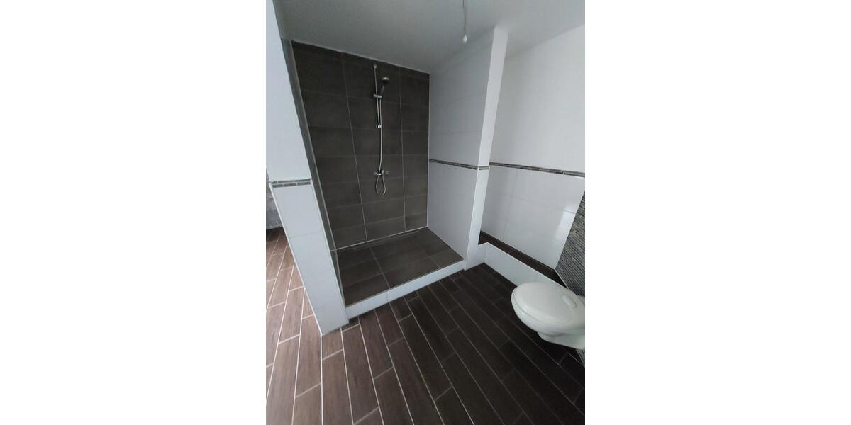 Etagenwohnung Wartenberg - 3.5 Zimmer, 108 m&sup2;, 1.400&euro; | Angebot:26620632
