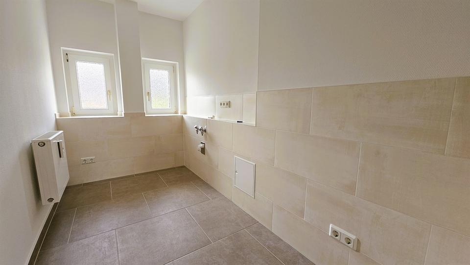 Etagenwohnung Löbau - 5 Zimmer, 125 m&sup2;, 930&euro; | Angebot:25646204