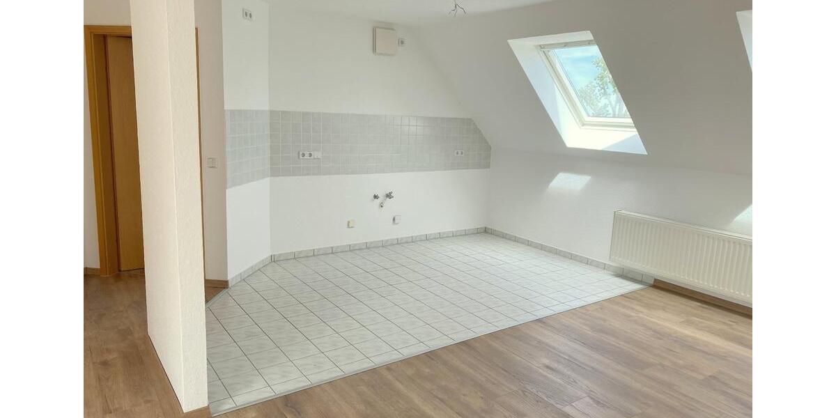 Dachgeschoßwohnung Leipzig Nord - 2 Zimmer, 65 m&sup2;, 620&euro; | Angebot:25977222