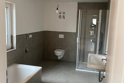 Wohnung Jandelsbrunn - 4 Zimmer, 96 m&sup2;, 910&euro; | Angebot:25405456