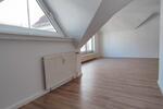 Dachgeschoßwohnung Bremerhaven - 1.5 Zimmer, 40 m&sup2;, 350&euro; | Angebot:26561222