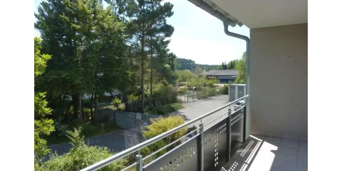 Etagenwohnung Heroldsbach - 5 Zimmer, 135 m&sup2;, 1.500&euro; | Angebot:25350071