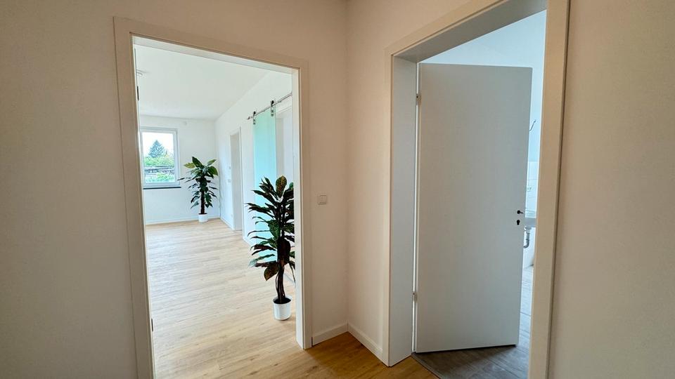 Etagenwohnung Raguhn-Jeßnitz Jeßnitz - 2 Zimmer, 75 m&sup2;, 755&euro; | Angebot:25999382