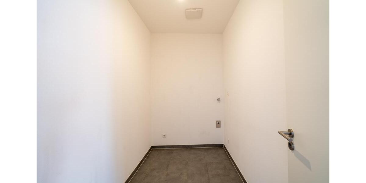 Dachgeschoßwohnung Villingen-Schwenningen Schwenningen - 2 Zimmer, 101 m&sup2;, 960&euro; | Angebot:25365437