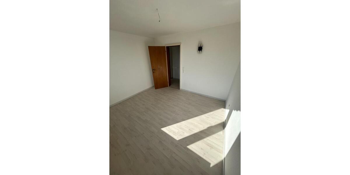 Doppelhaushälfte Siegen Kaan-Marienborn - 4 Zimmer, 110 m&sup2;, 1.190&euro; | Angebot:25894112