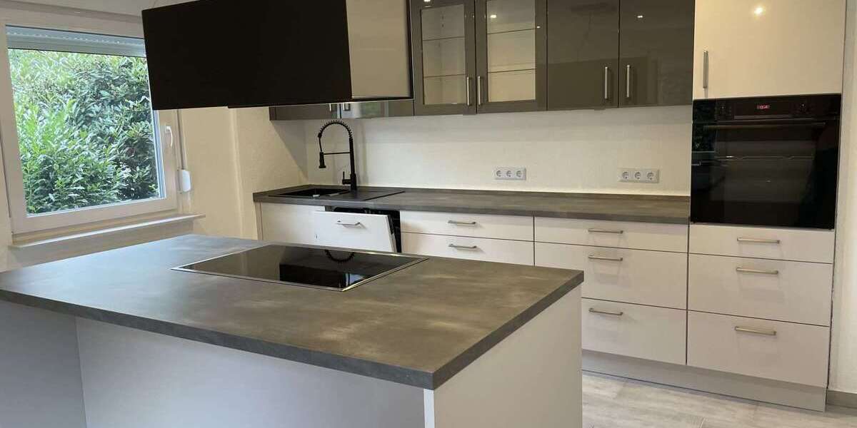 Haus zum Mieten in Lemberg 1.300 € 140 m² 3 zimmer