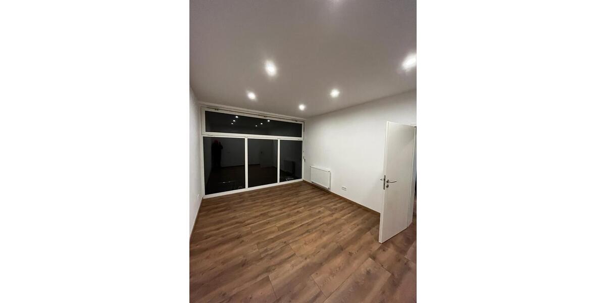 Erdgeschoßwohnung Bad Windsheim - 3 Zimmer, 77 m&sup2;, 680&euro; | Angebot:24744623