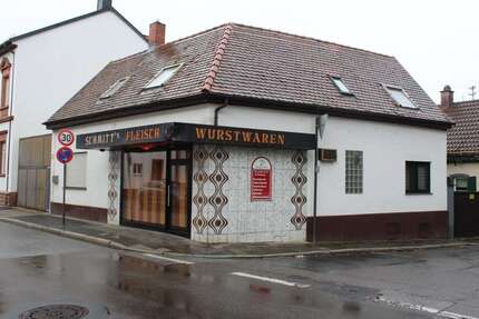 Haus Ludwigshafen - 12 Zimmer, 164 m&sup2;, 1.400&euro; | Angebot:25271464