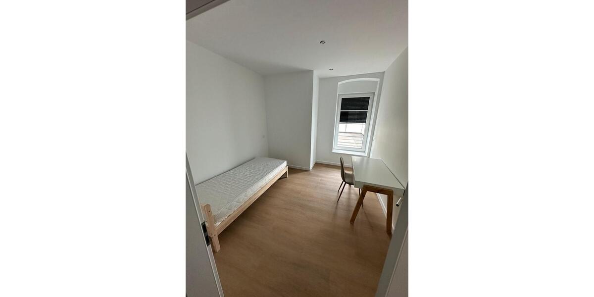 Wohnung WG zentral Schüler Studenten Ärzte etc 1 zimmer