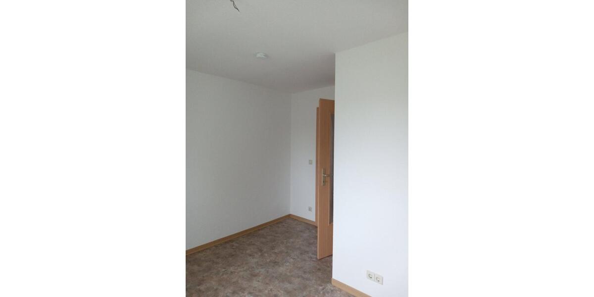 Etagenwohnung Bischofswerda - 3 Zimmer, 58 m&sup2;, 335&euro; | Angebot:26439345