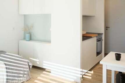 Wohnung zum Mieten in Freiburg im Breisgau 830 € 21.51 m² 1 zimmer