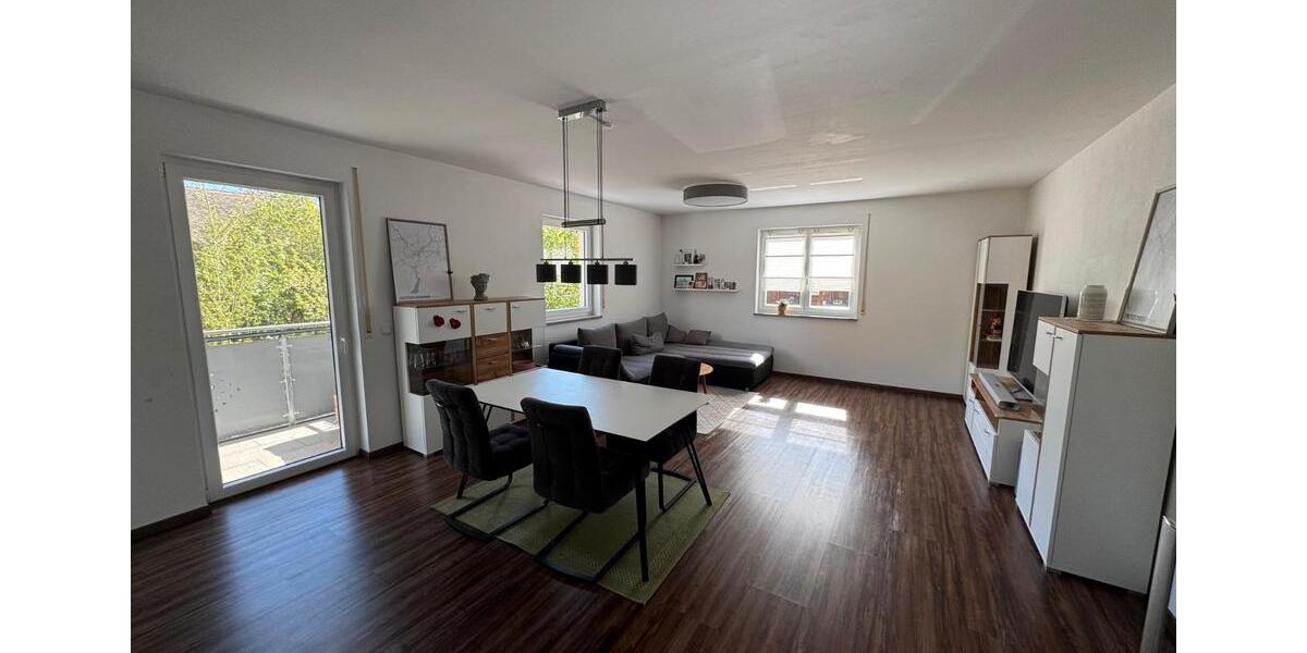 Erdgeschoßwohnung Frensdorf - 3 Zimmer, 90 m&sup2;, 750&euro; | Angebot:26340502