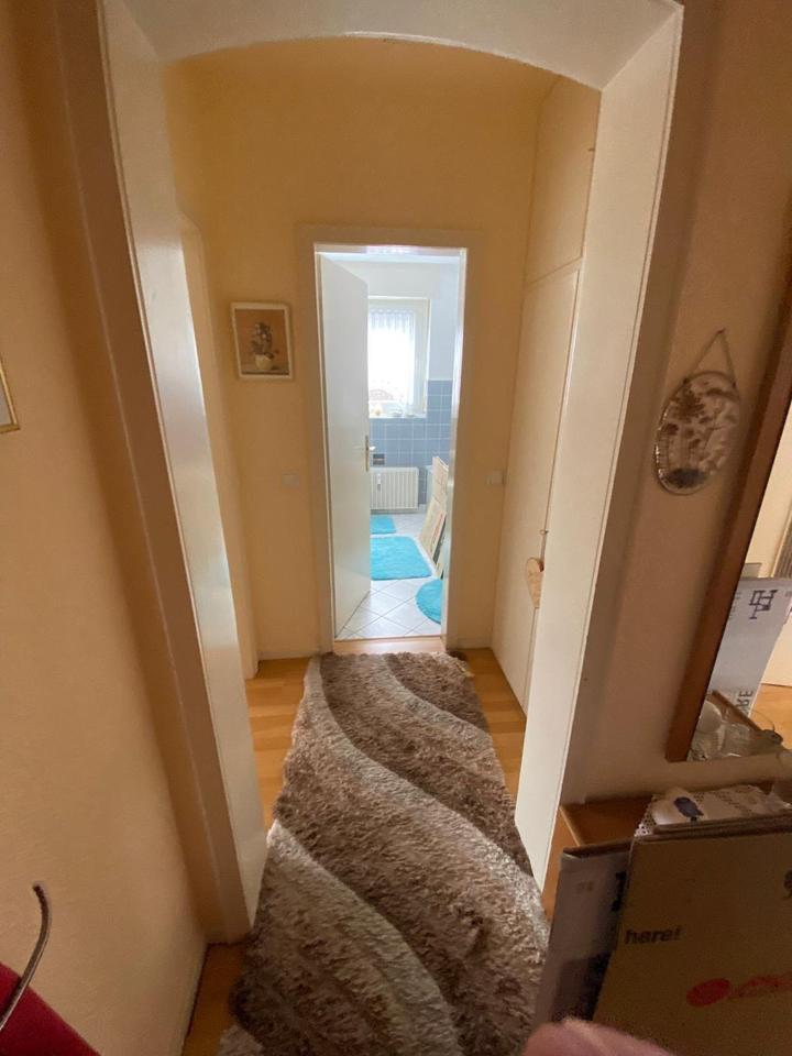 ### charmante 2 Zi. Wohnung mit Küche und Balkon ###