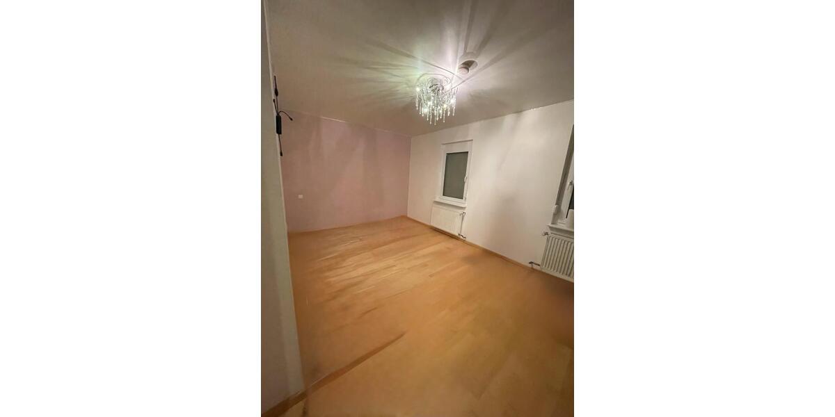 Einfamilienhaus mit Dachterrasse, Garage & Garten – 130 m², 5 Zi. 5 zimmer