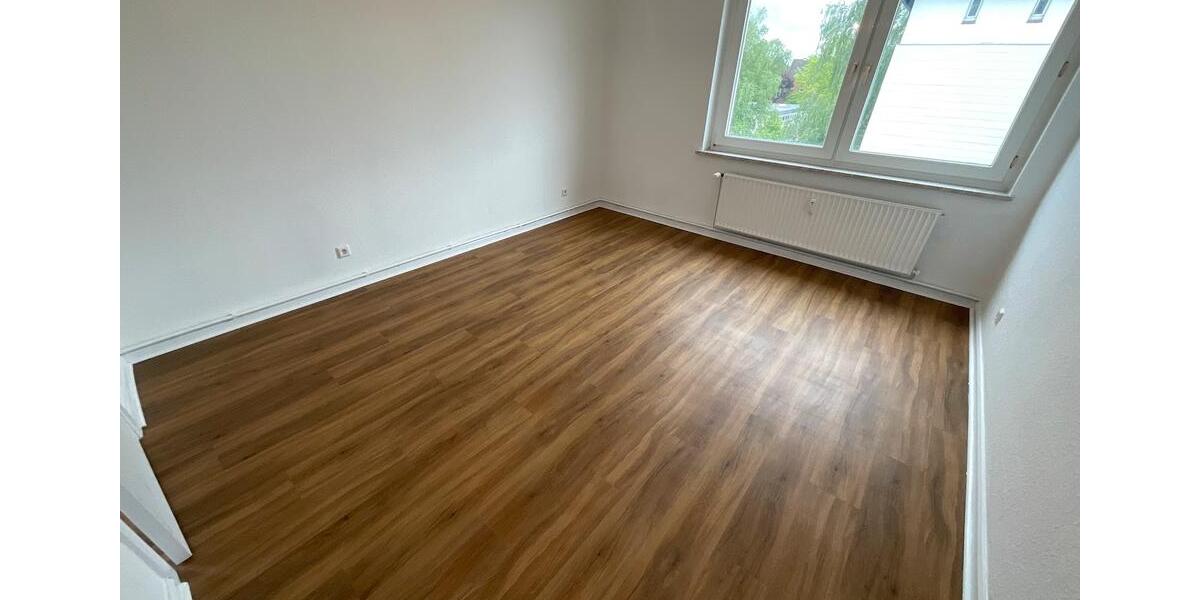 Etagenwohnung Lübeck Sankt Jürgen - 2.5 Zimmer, 59 m&sup2;, 599&euro; | Angebot:26680777