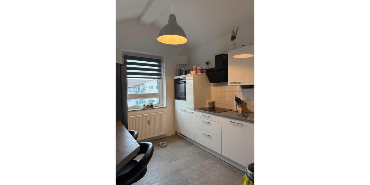 Dachgeschoßwohnung Braunschweig Timmerlah-Geitelde-Stiddien - 3.5 Zimmer, 82 m&sup2;, 985&euro; | Angebot:26251214