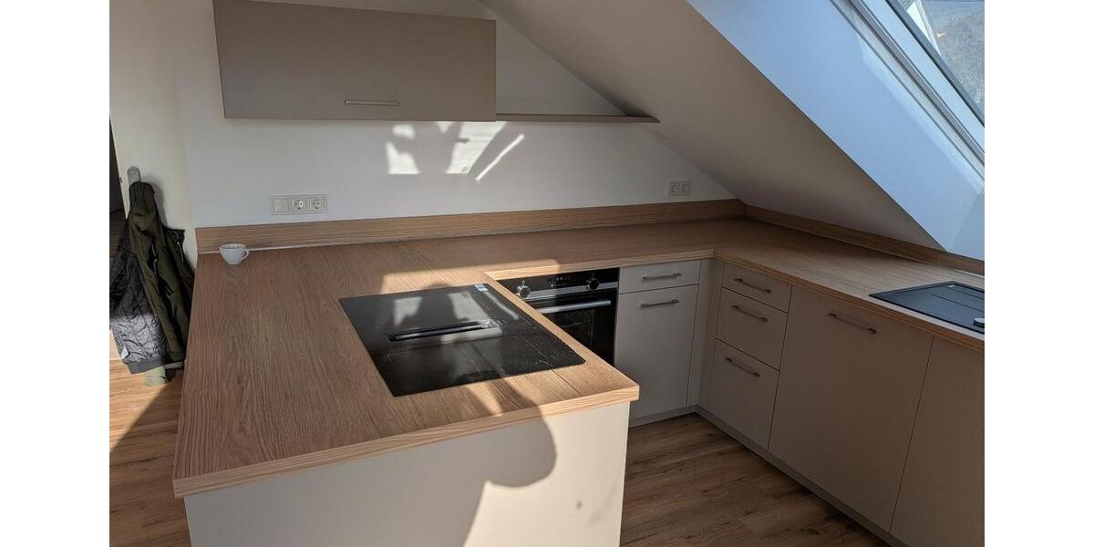 Dachgeschoßwohnung Föhren - 3 Zimmer, 71 m&sup2;, 870&euro; | Angebot:25299195