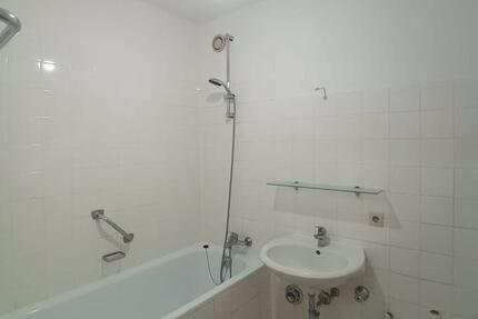 Geräumige 3-Zimmer-Wohnung mit Balkon in Germering 3 zimmer