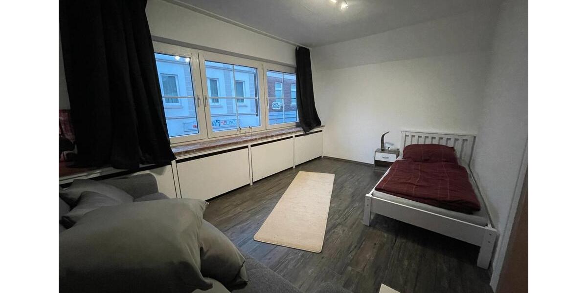 Wohnen auf Zeit Lingen (Ems) Damaschke - 5 Zimmer, 200 m&sup2;, 20&euro; | Angebot:16832197