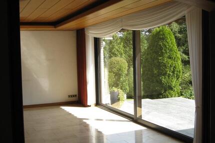 Großes, freistehendes Einfamilienhaus 6 zimmer