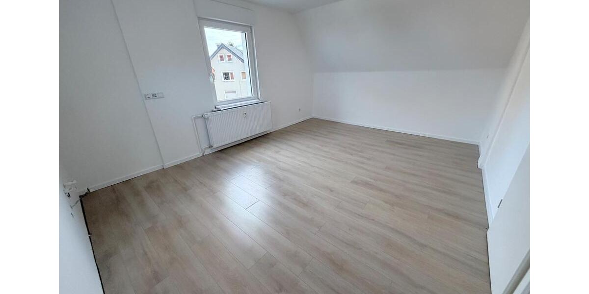 Dachgeschoßwohnung Bielefeld Gadderbaum - 2 Zimmer, 87 m&sup2;, 850&euro; | Angebot:26038758