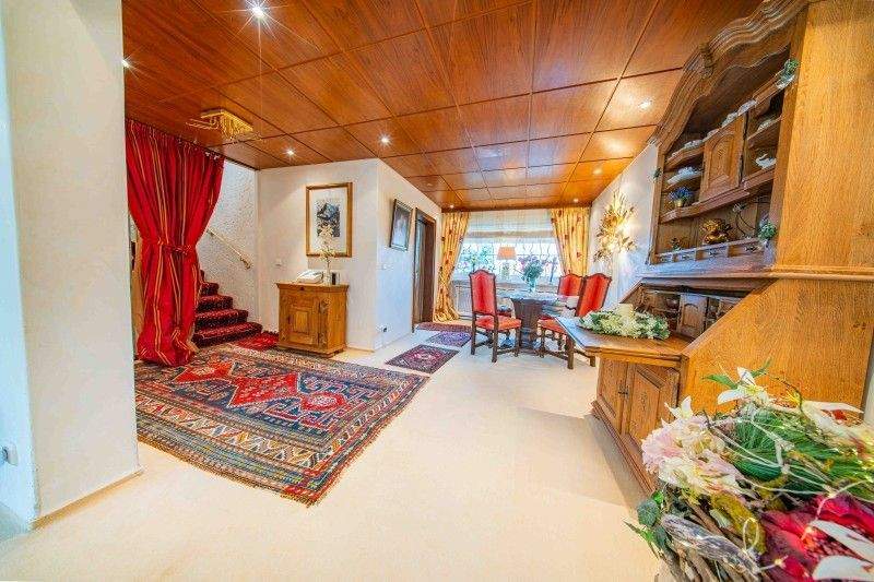 Mehrfamilienhaus, Wohnhaus Mönchengladbach Dohr - 4 Zimmer, 125 m&sup2;, 1.599&euro; | Angebot:25834455