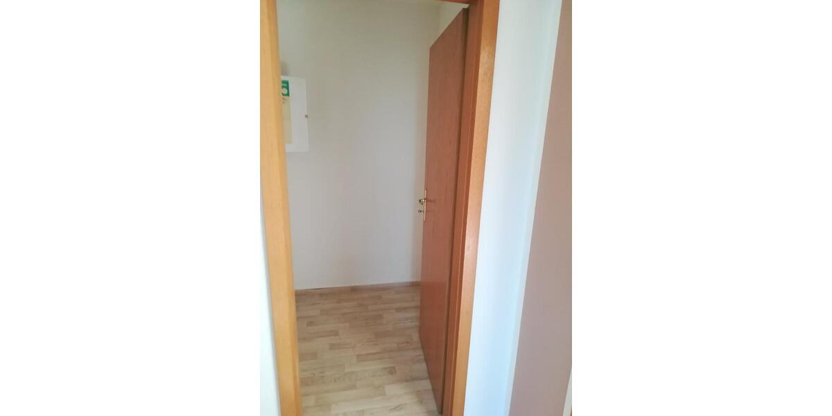 Dachgeschoßwohnung Parchim - 2 Zimmer, 62 m&sup2;, 470&euro; | Angebot:25875148