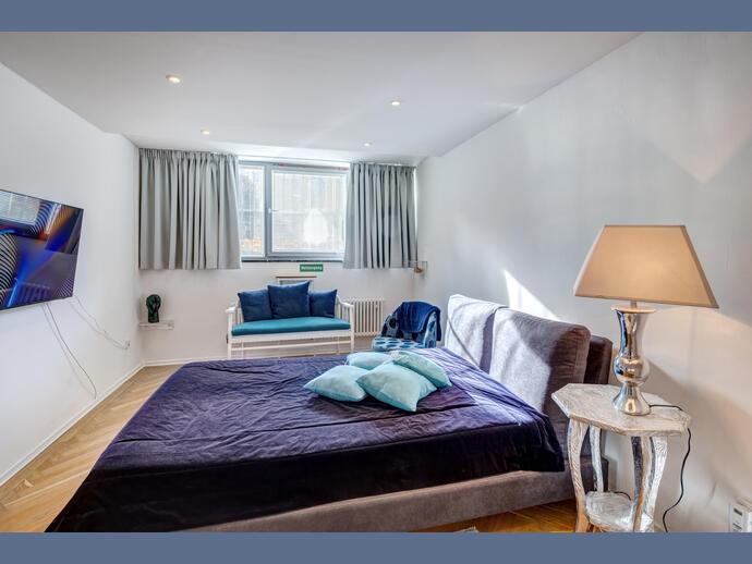 Wohnen auf Zeit München Bogenhausen - 4 Zimmer, 180 m&sup2;, 5.000&euro; | Angebot:26554817