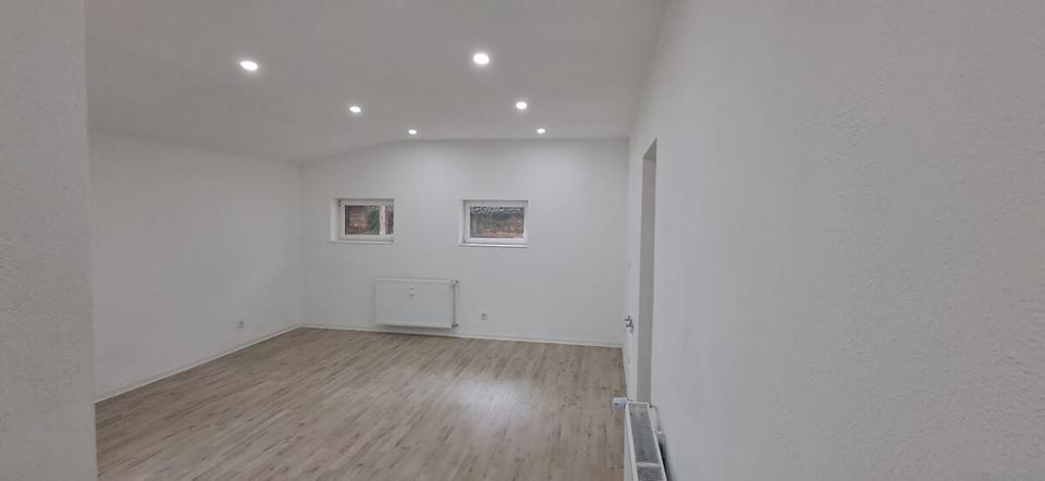 Erdgeschoßwohnung Kirkel - 1 Zimmer, 60 m&sup2;, 680&euro; | Angebot:24978413