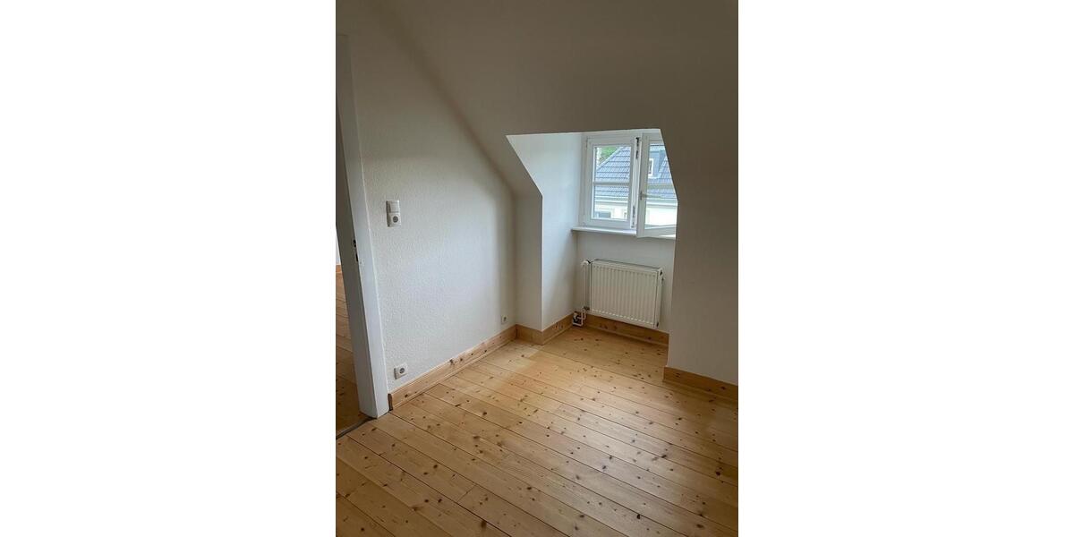 Wohnen auf Zeit Bonn Poppelsdorf - 5 Zimmer, 83 m&sup2;, 1.400&euro; | Angebot:25617141