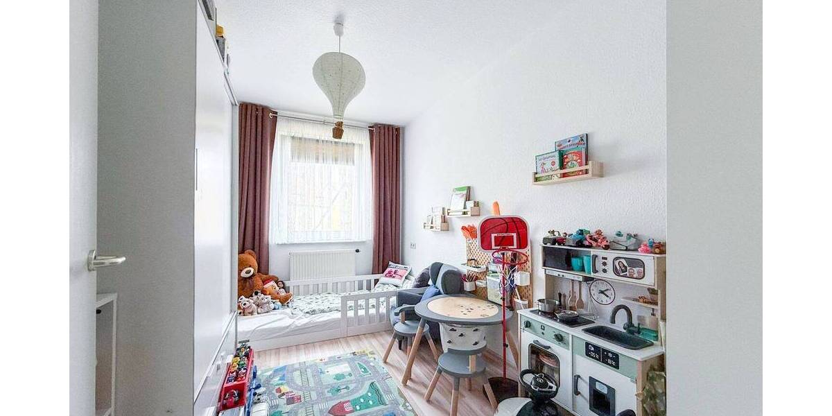 Etagenwohnung Schweinfurt Innenstadt - 4 Zimmer, 90 m&sup2;, 725&euro; | Angebot:26786755